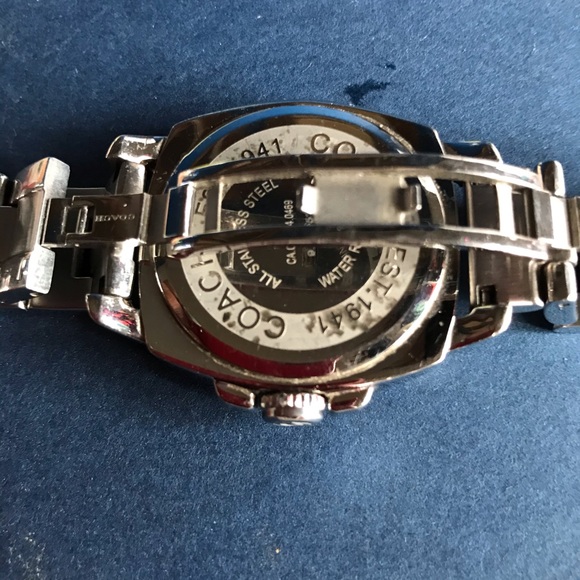 Coach watch - Picture 4 of 5